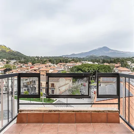 Apartment Casada - Grandeur Of Etna - Elegant Retreat In